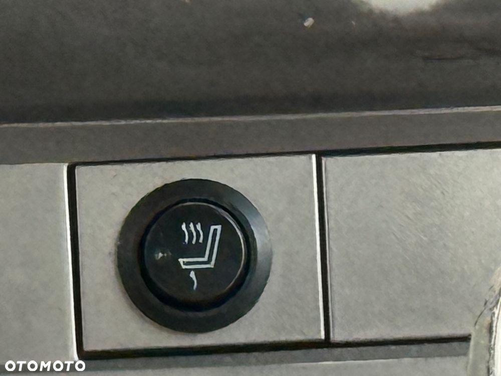 Ford Focus 1.6 16V Titanium - 10