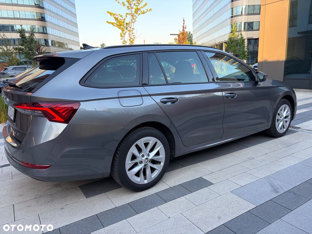 Skoda Octavia 2.0 TDI Ambition DSG - 19
