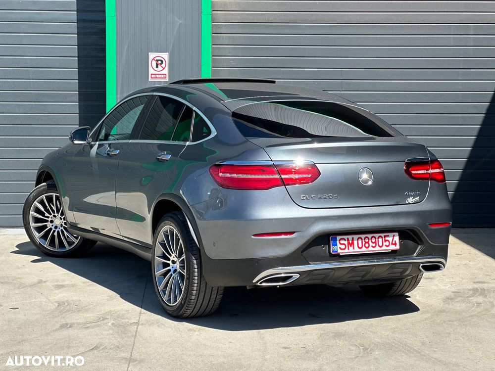 Mercedes-Benz GLC Coupe 220 d 4Matic 9G-TRONIC AMG Line - 4
