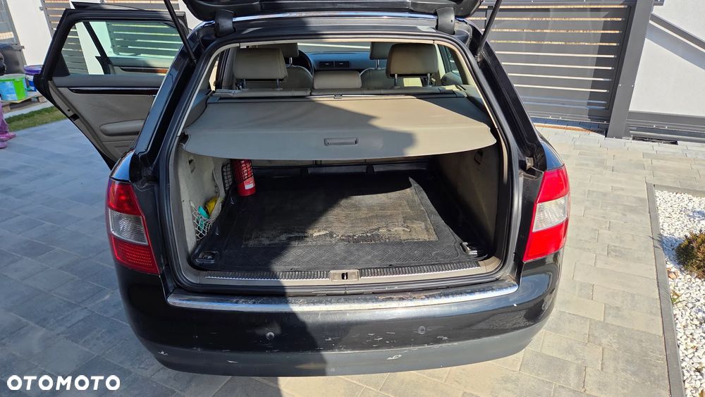 Audi A4 Avant 1.9 TDI multitronic - 19