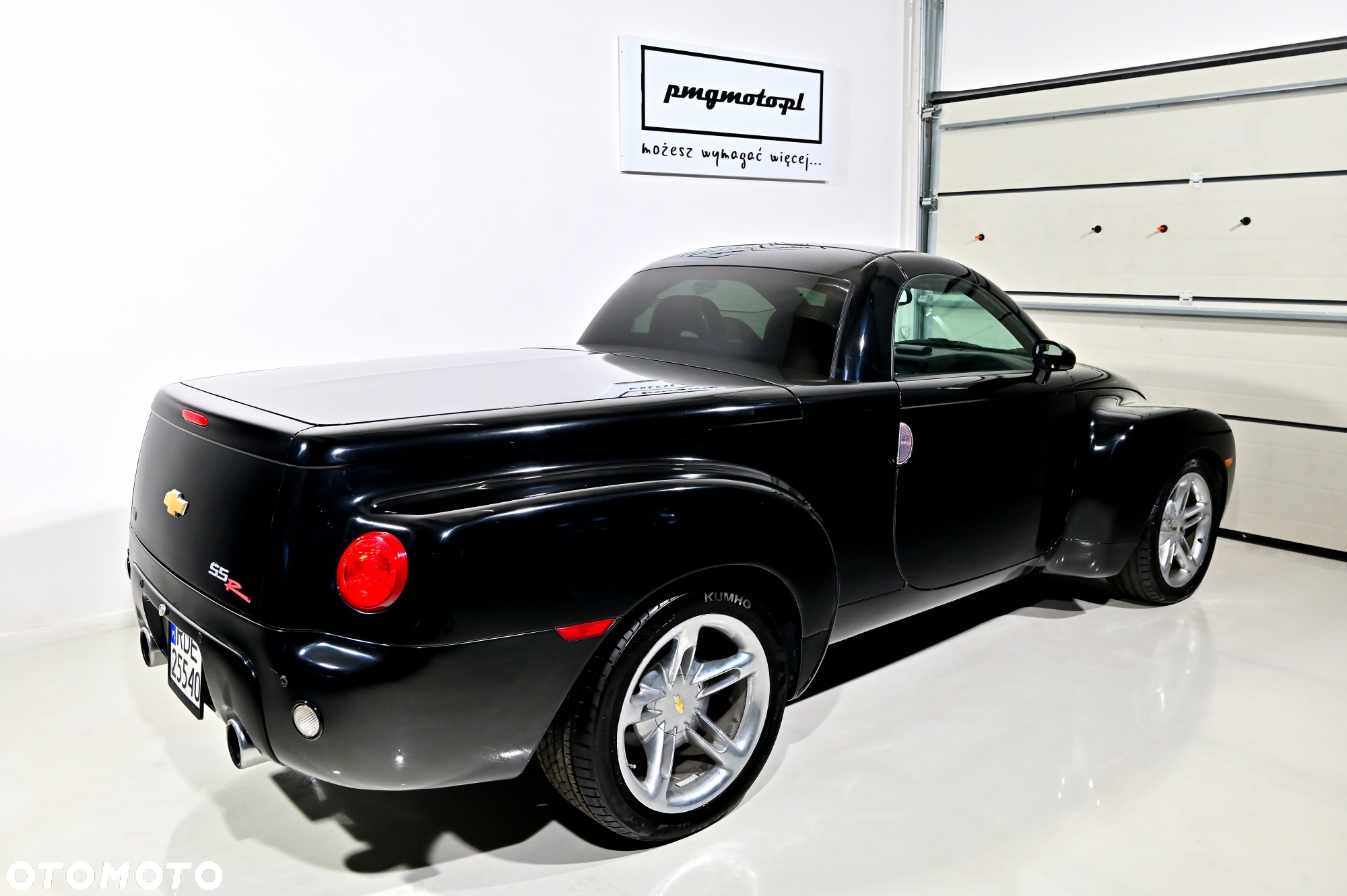 Chevrolet SSR - 18