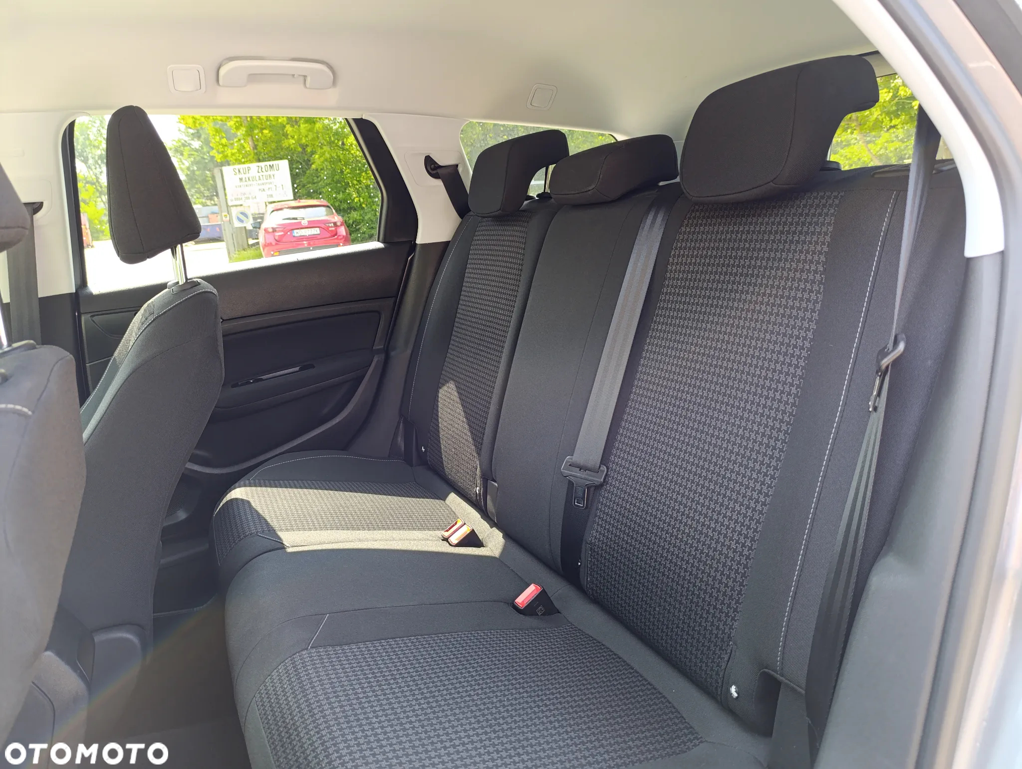 Peugeot 308 1.2 PureTech Active S&S - 24