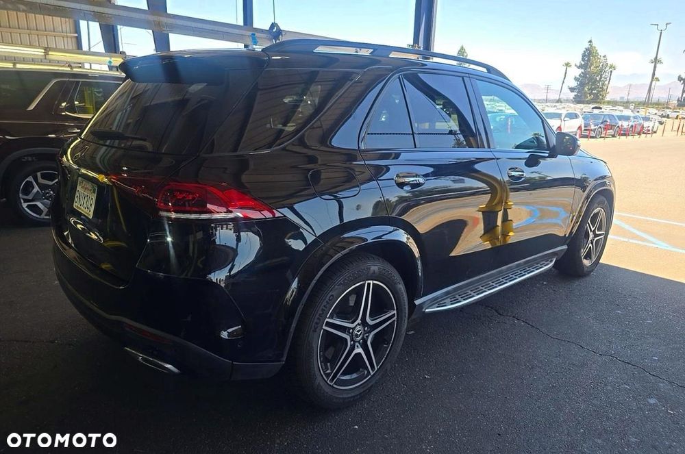 Mercedes-Benz GLE 450 4-Matic - 4