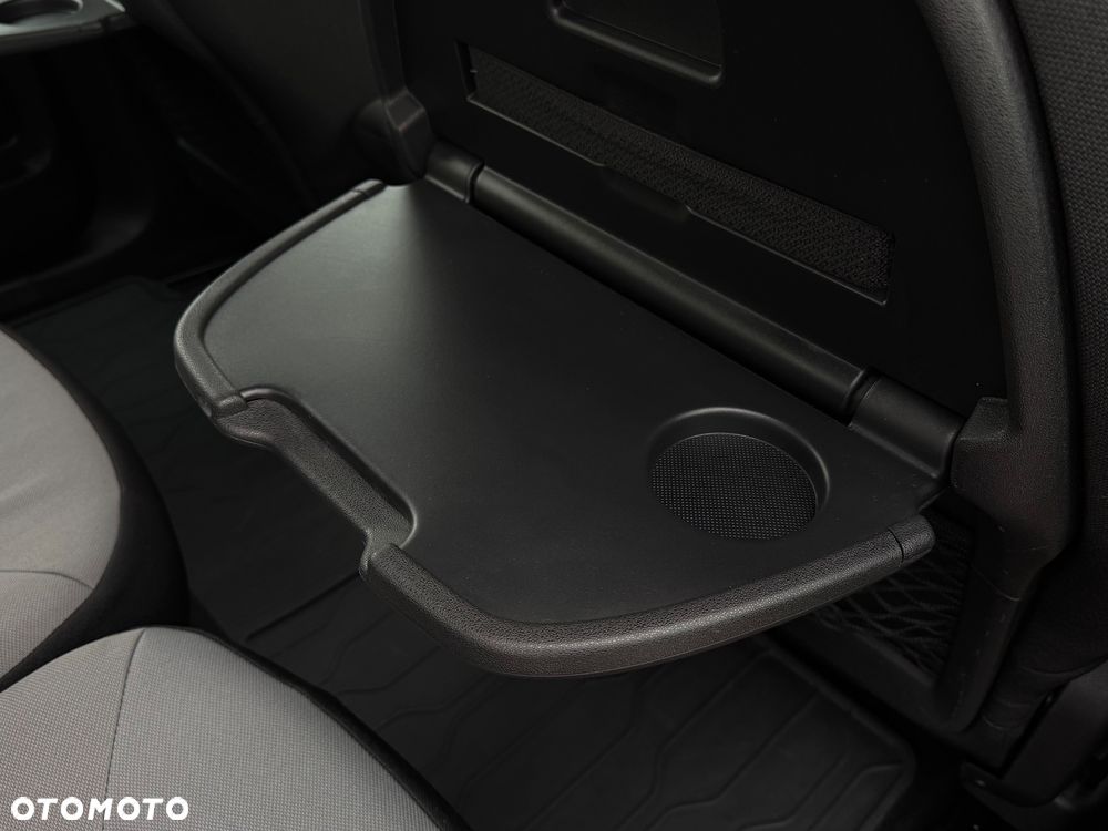 Citroën C4 Picasso e-HDi 115 Attraction - 28