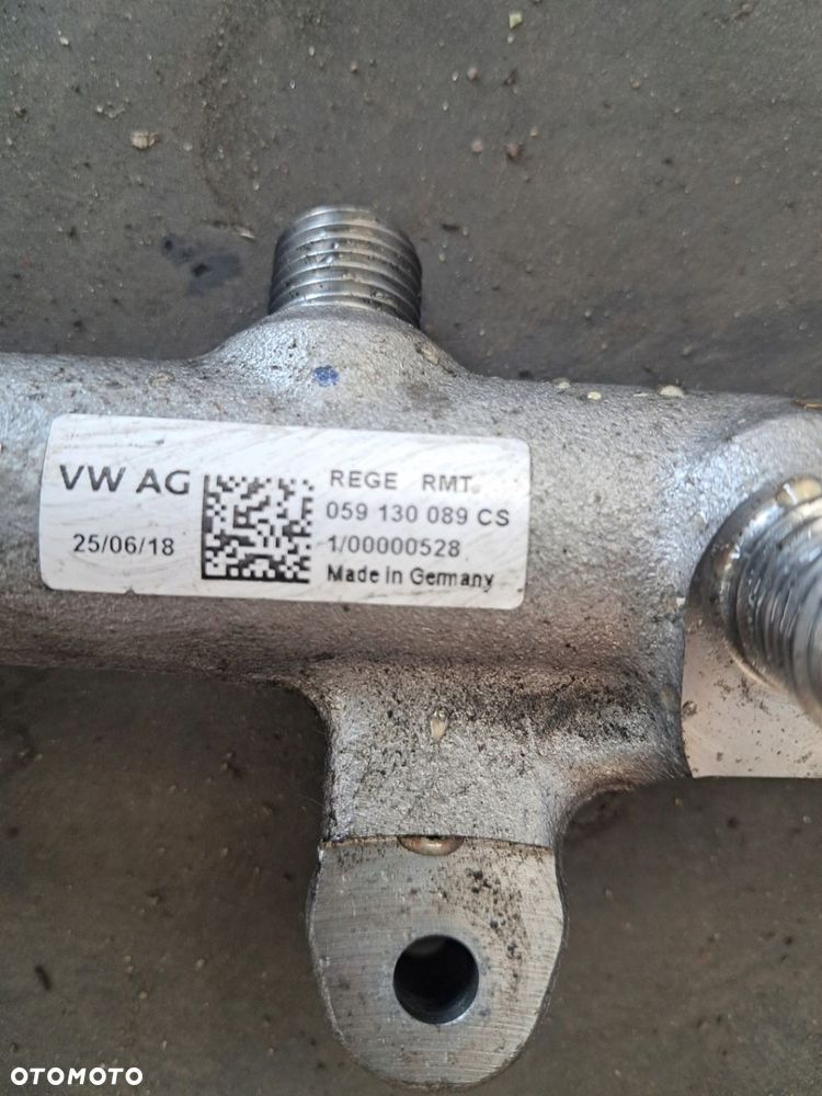 AUDI VW A6 A7 Amarok listwa wtryskowa 059130089CS - 2