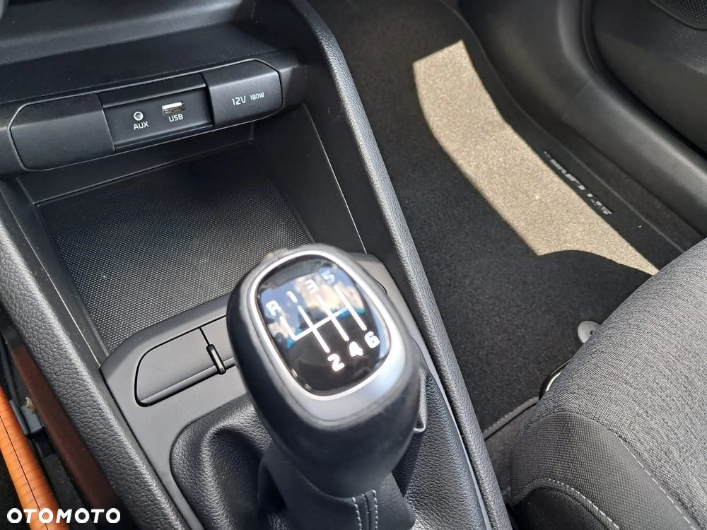 Kia Stonic 1.0 T-GDI M - 27