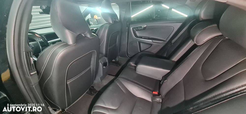 Volvo S60 D4 Geartronic - 8
