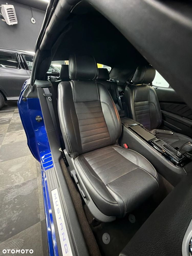 Ford Mustang 3.7 V6 - 18
