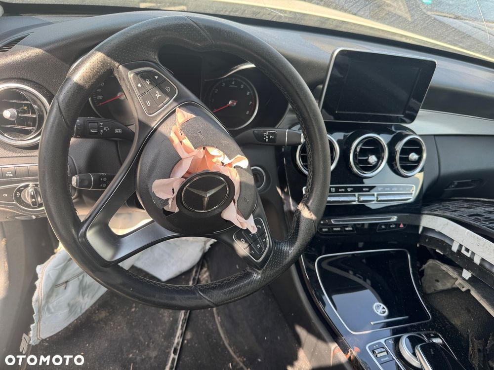 Mercedes-Benz Klasa C 180 9G-TRONIC Edition - 7