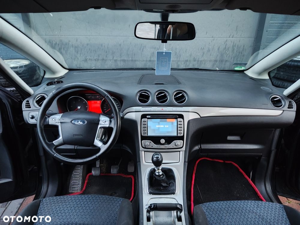 Ford S-Max - 7