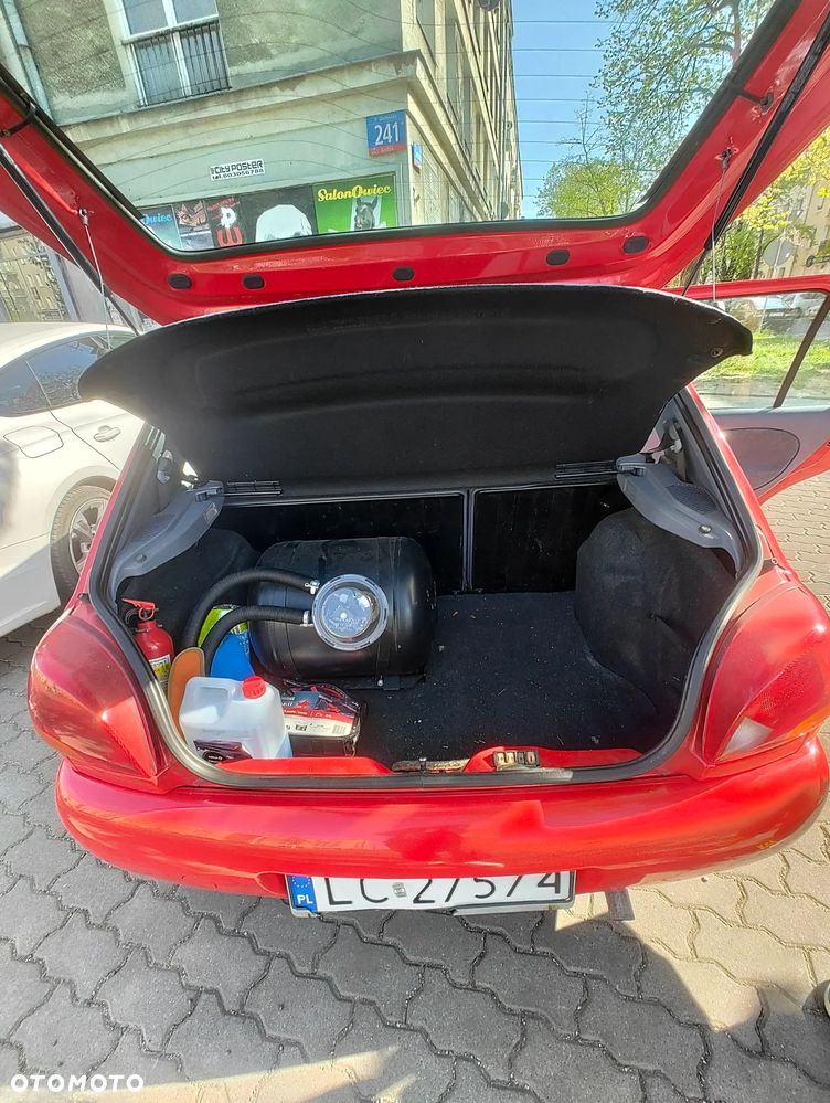 Ford Fiesta - 9