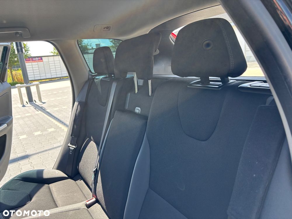 Volvo XC 60 D4 Drive-E Momentum - 18