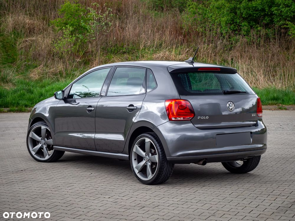 Volkswagen Polo 1.6 TDI DSG Style - 15