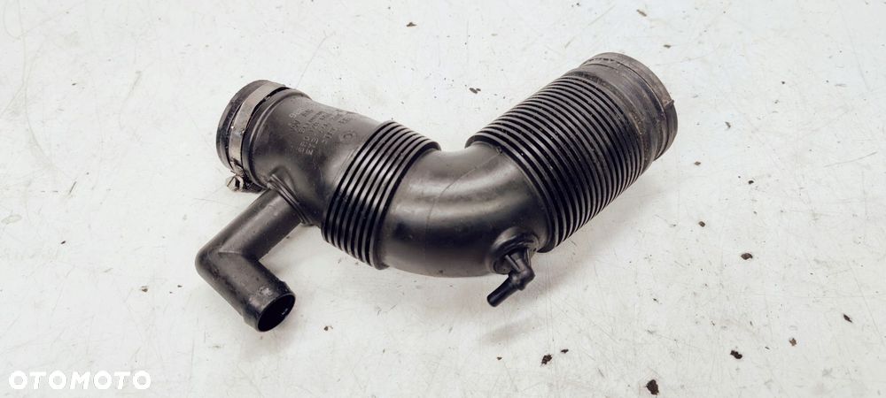 RURA SSĄCA POWIETRZA AUDI VW SEAT 6R0129654C - 1