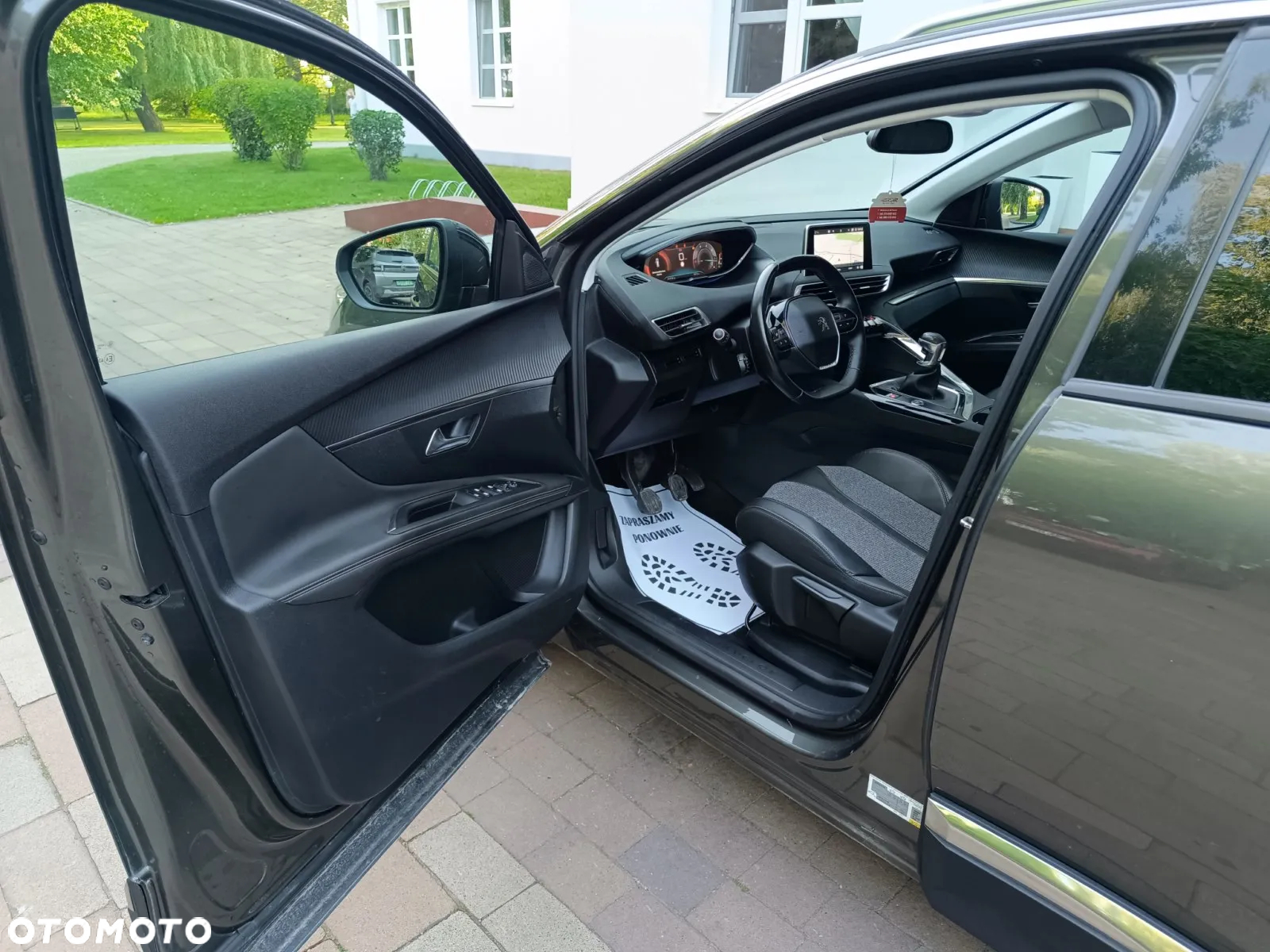 Peugeot 3008 HDi FAP 115 Allure - 22