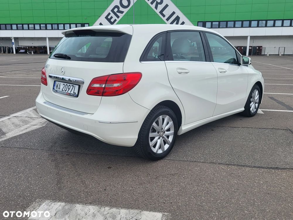 Mercedes-Benz Klasa B 180 Urban - 13