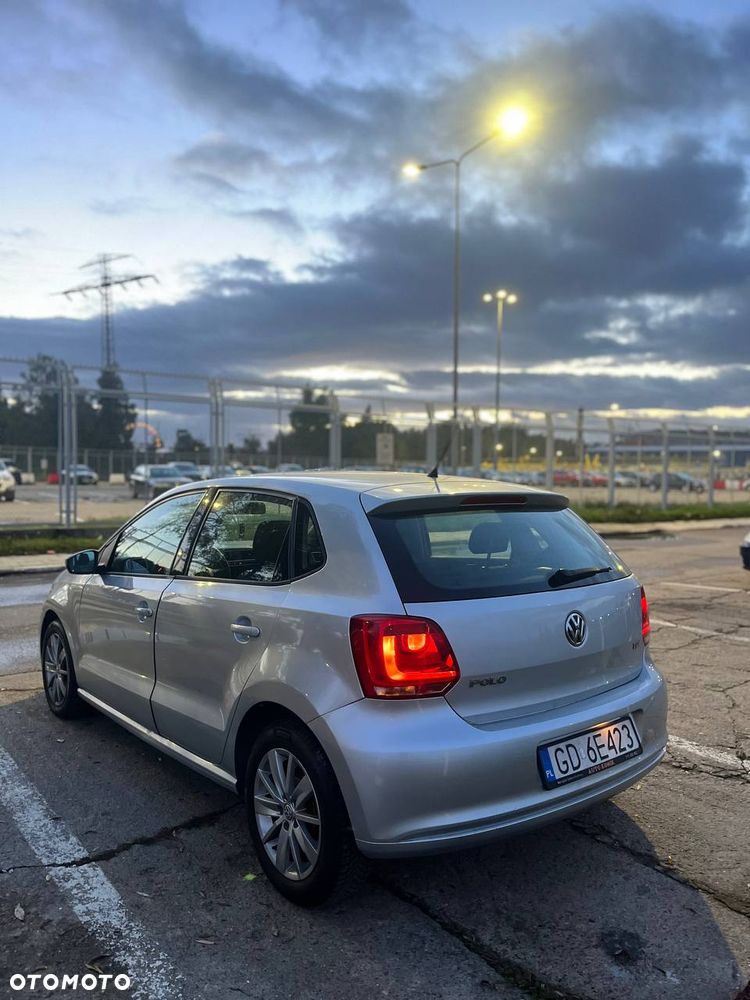 Volkswagen Polo 2009 photo 5