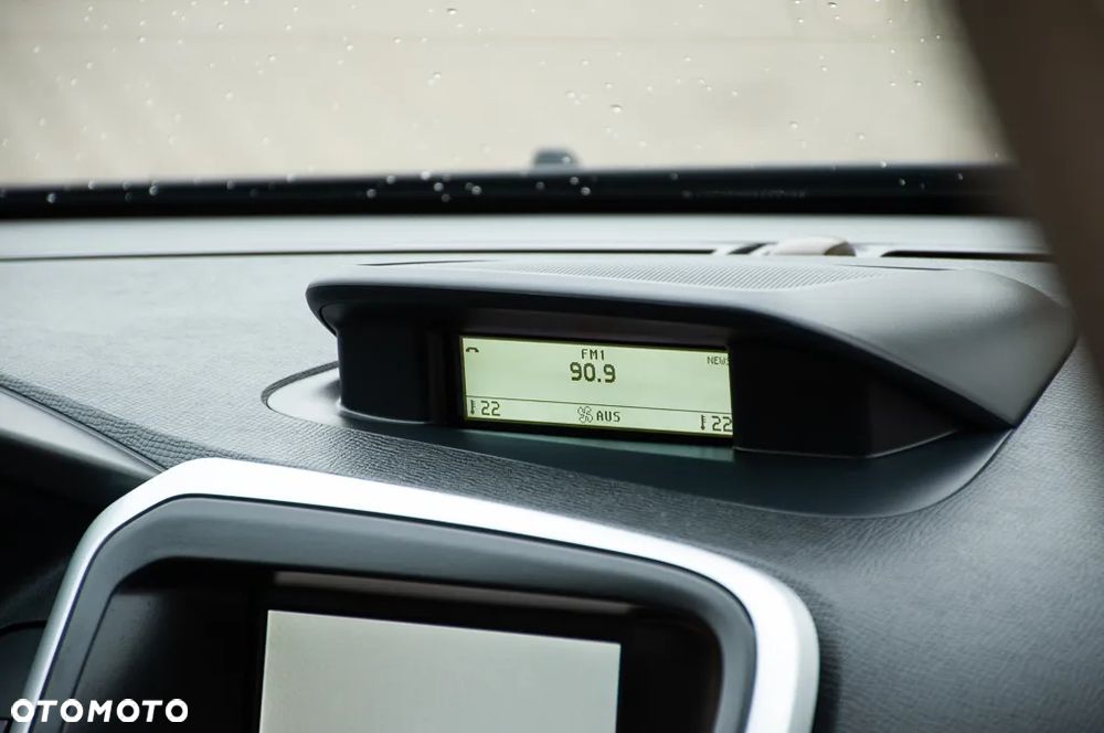 Volvo XC 60 2.4D Summum - 21