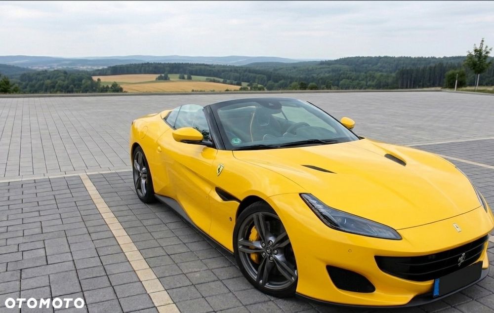 Ferrari Portofino - 6