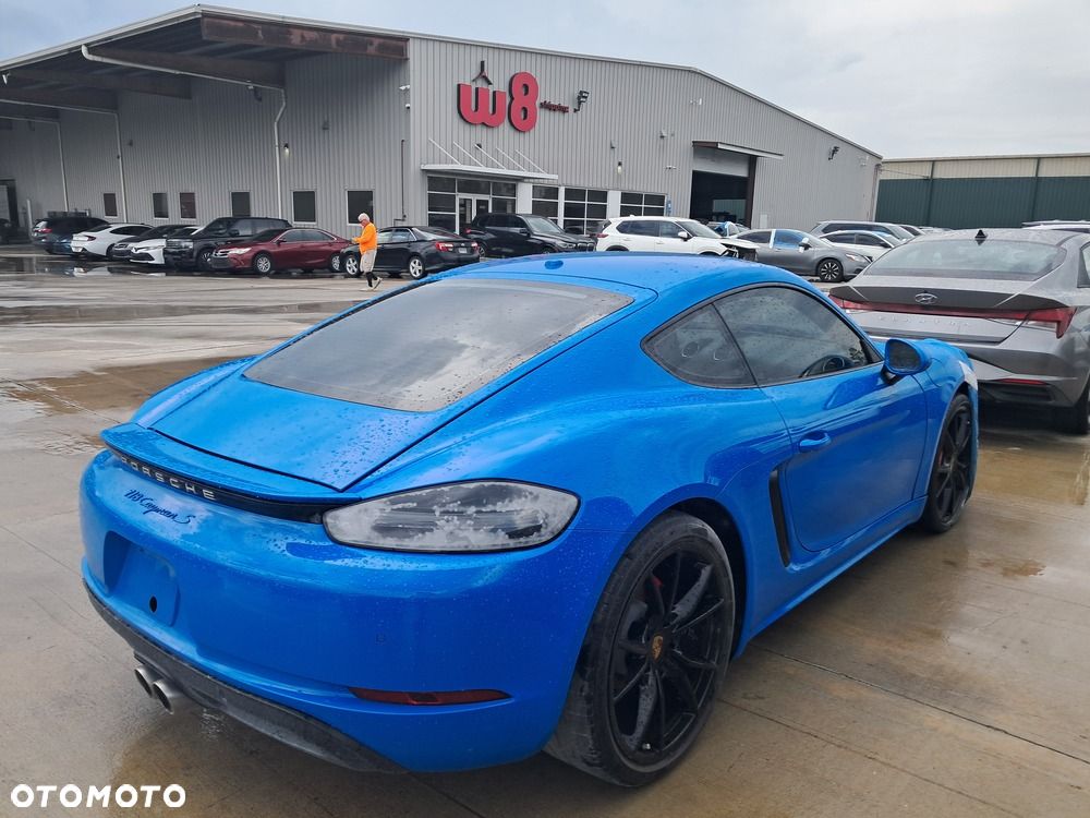 Porsche Cayman - 3