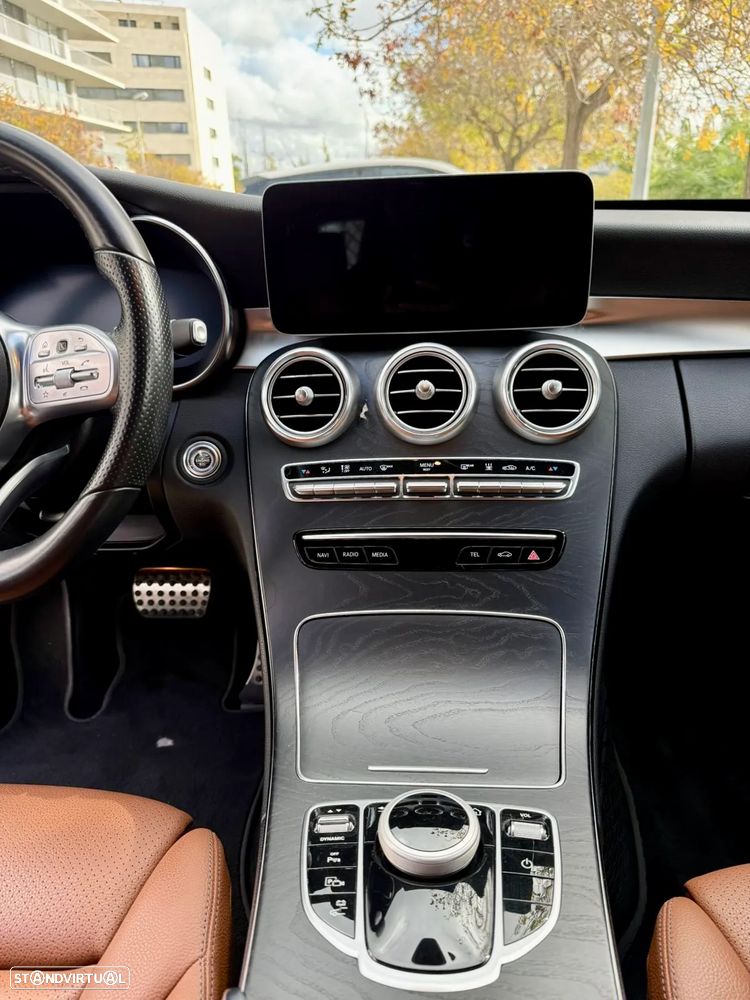 Mercedes-Benz C 300 de AMG Line - 13