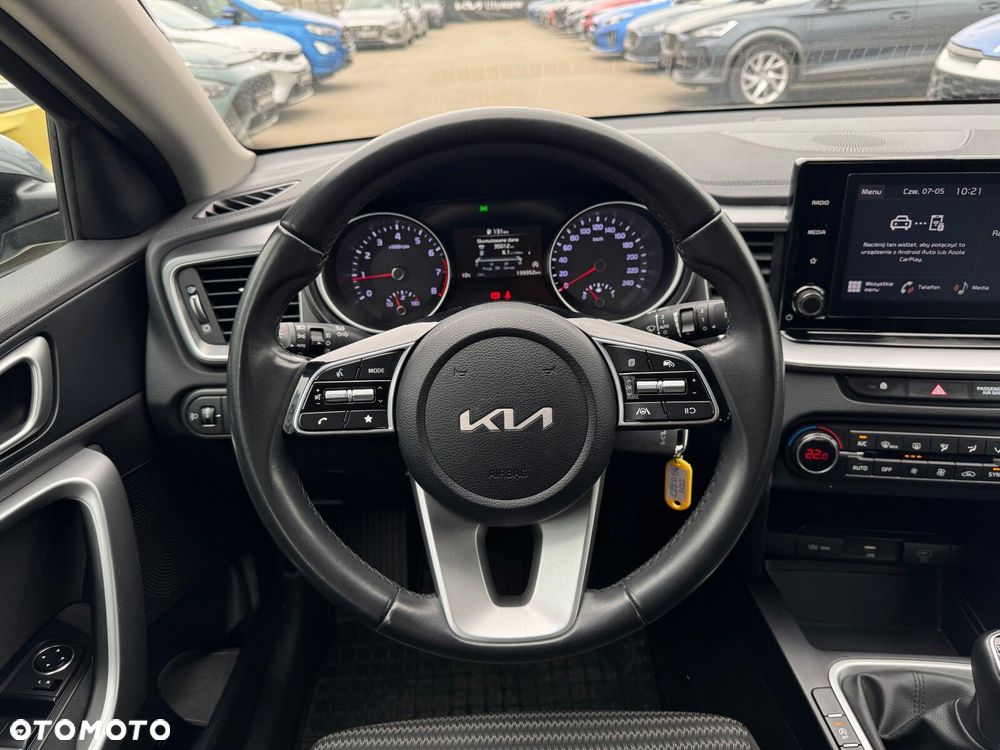 Kia Ceed 1.5 T-GDI M - 22