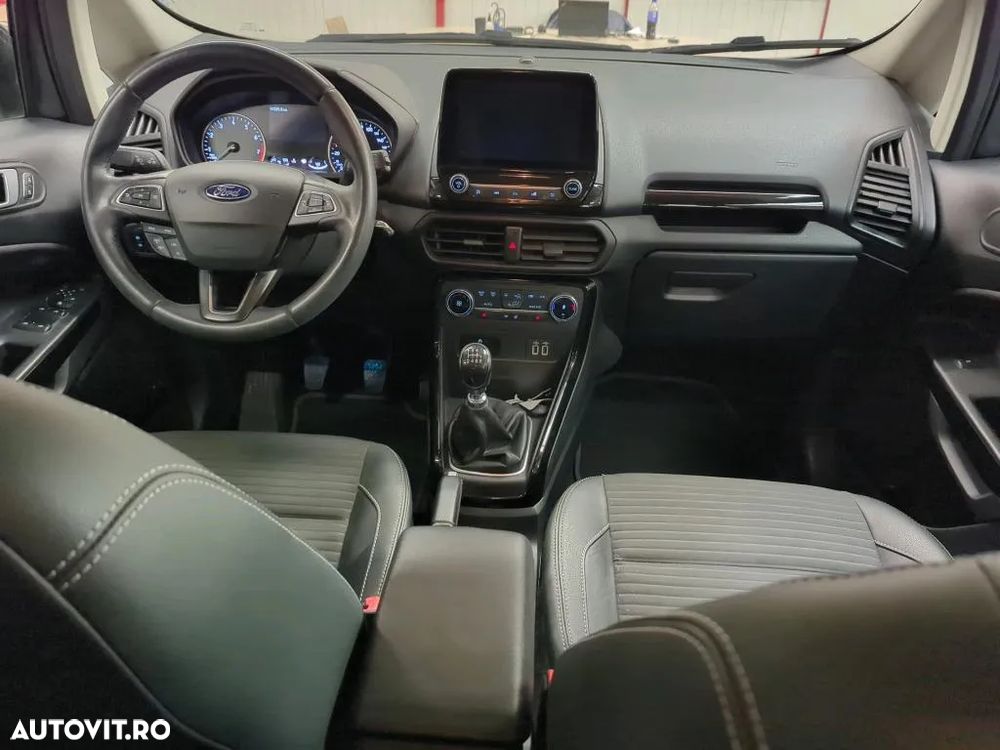 Ford EcoSport - 4