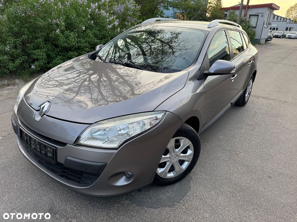Renault Megane ENERGY dCi 110 Start & Stop Bose Edition - 2