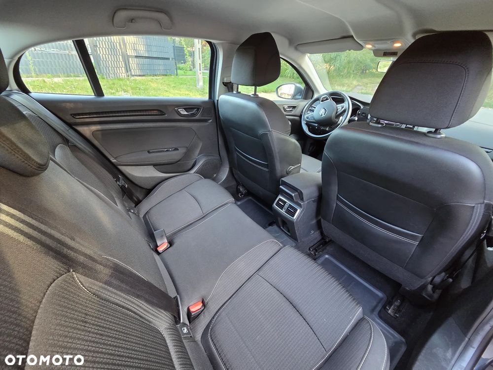 Renault Megane 1.6 SCe Life - 15
