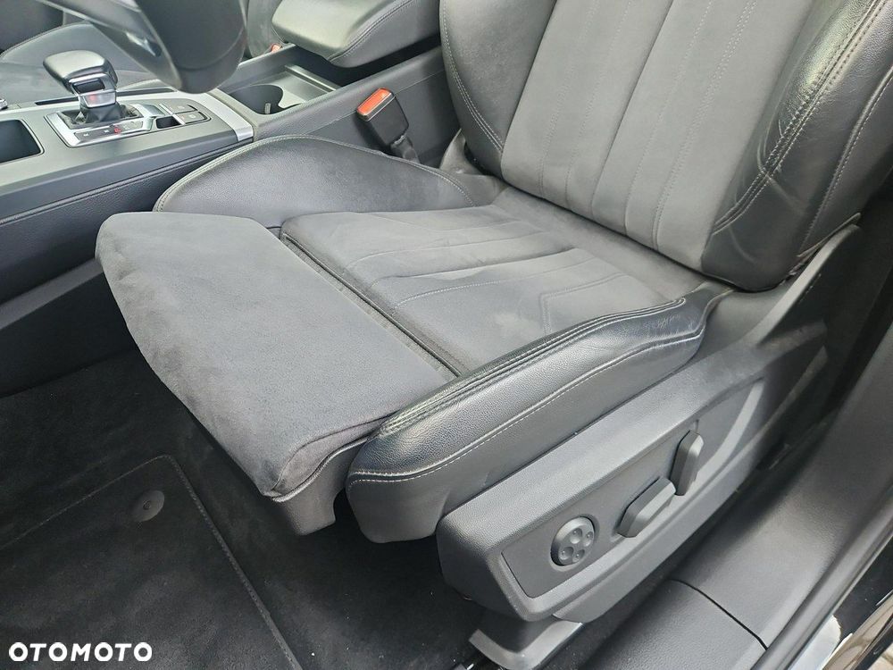 Audi Q5 Sportback - 22