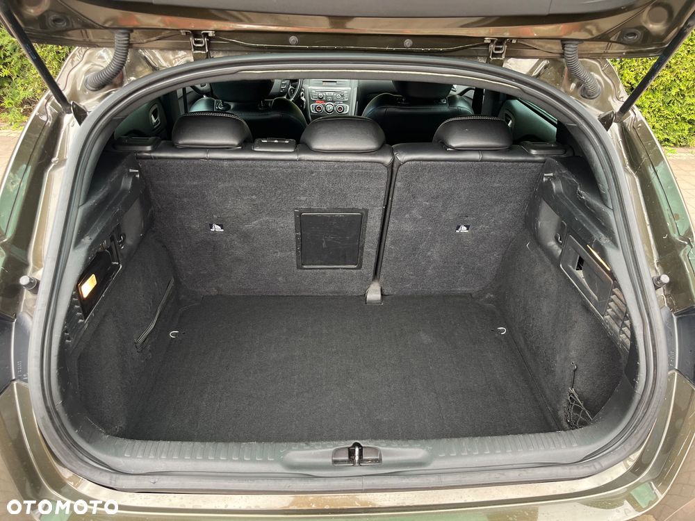 Citroën DS4 HDi 115 Chic - 17