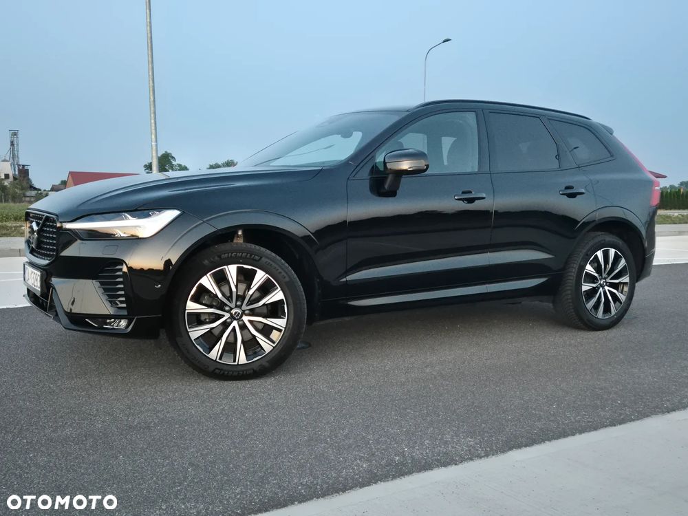 Volvo XC 60 B5 B AWD Ultimate Dark - 6