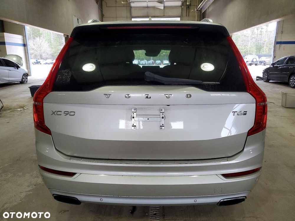 Volvo XC 90 T6 AWD Geartronic Momentum - 6
