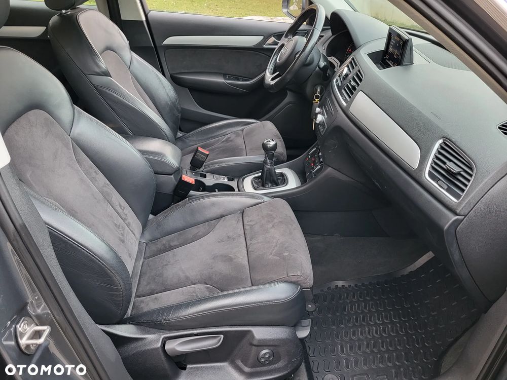 Audi Q3 2.0 TDI sport - 27