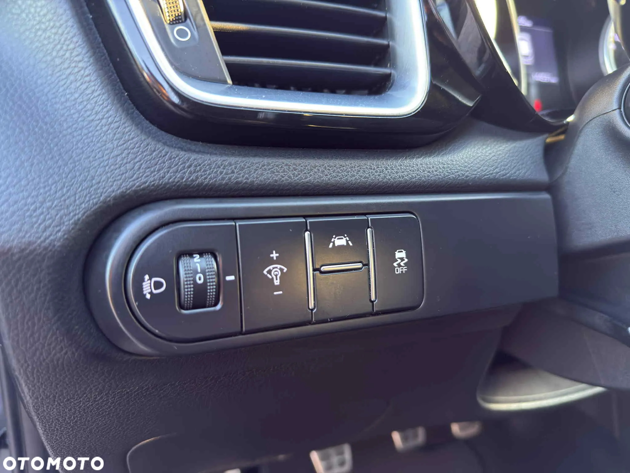 Kia Ceed - 19