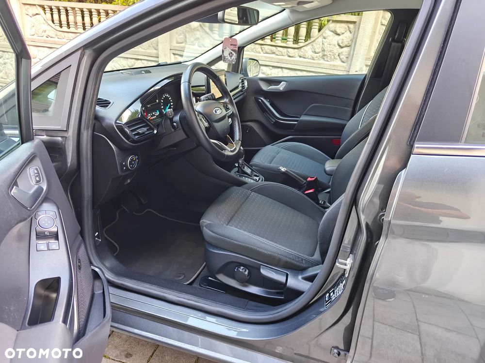 Ford Fiesta - 11