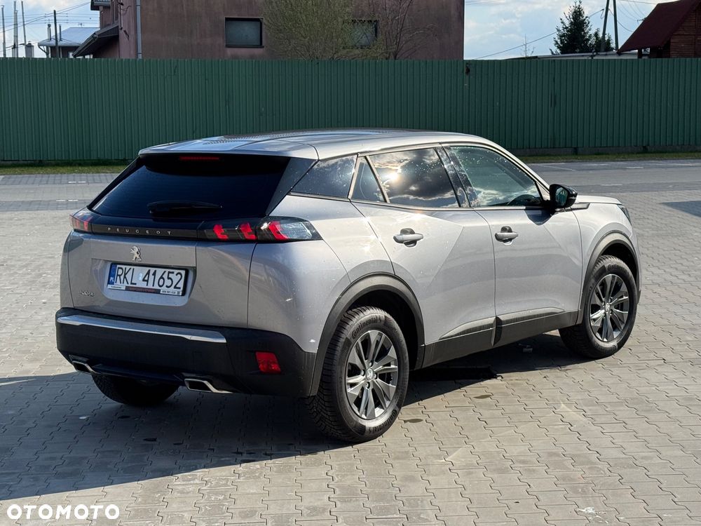 Peugeot 2008 PureTech 130 EAT8 Active - 5