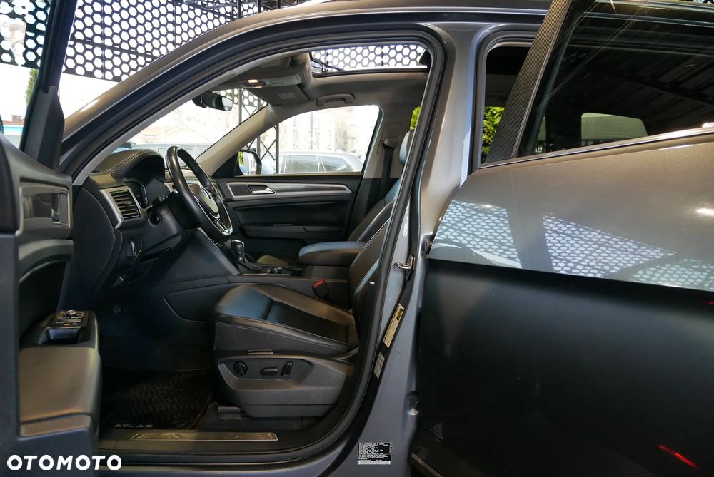 Volkswagen Atlas - 8