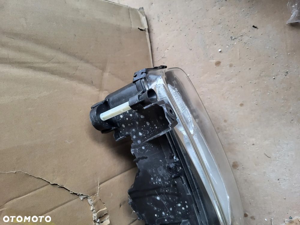 Lampa Reflektor Atego Lewa - 4