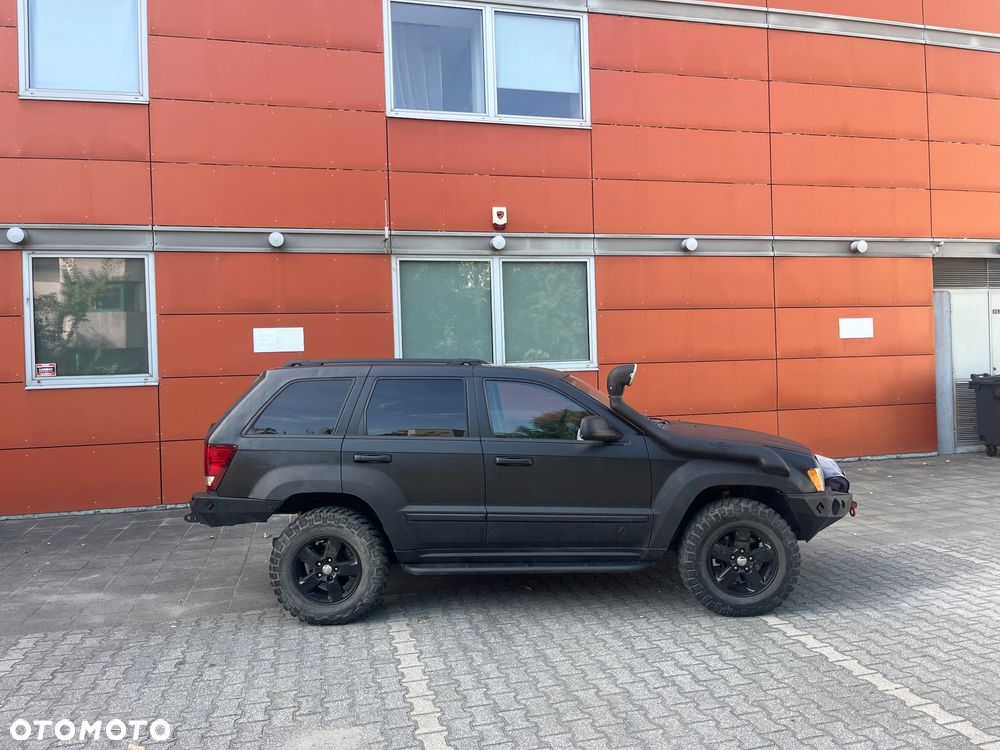Jeep Grand Cherokee - 4