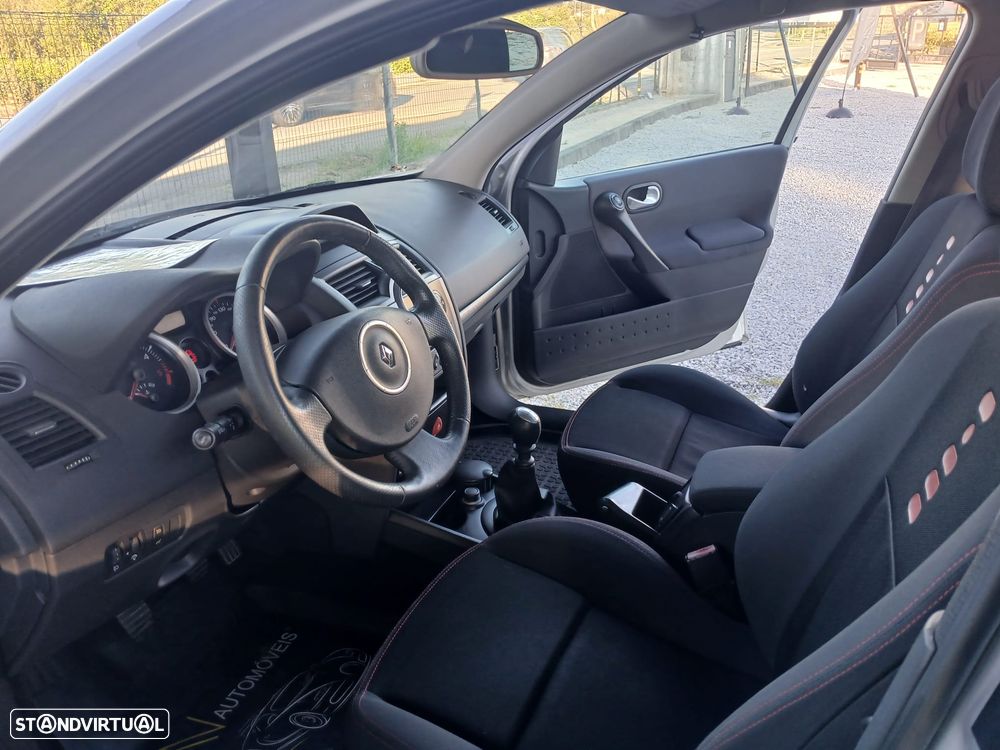 Renault Mégane 1.5 dCi Extreme - 8