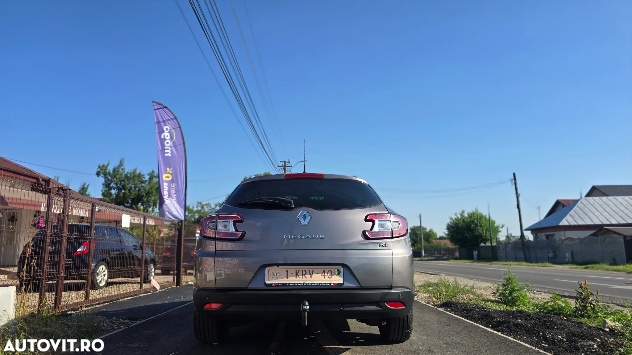 Renault Megane ENERGY dCi 110 Start & Stop Bose Edition - 8