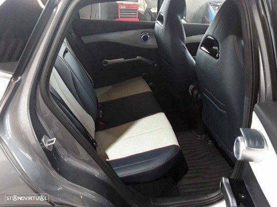 BYD Atto 3 60.48 kWh Design - 6