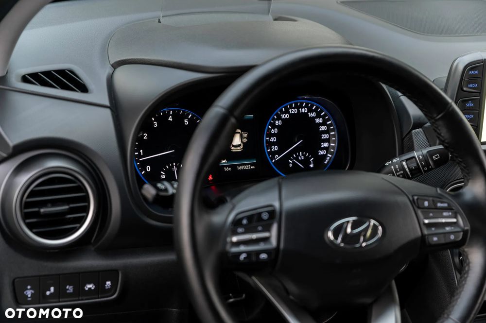 Hyundai Kona 1.6 T-GDI DCT 4WD Unique - 31