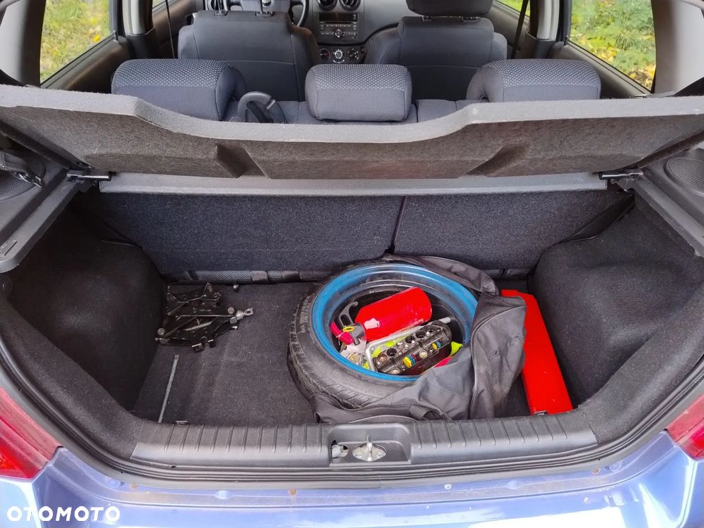 Chevrolet Aveo 1.2 16V Base (air4) - 11