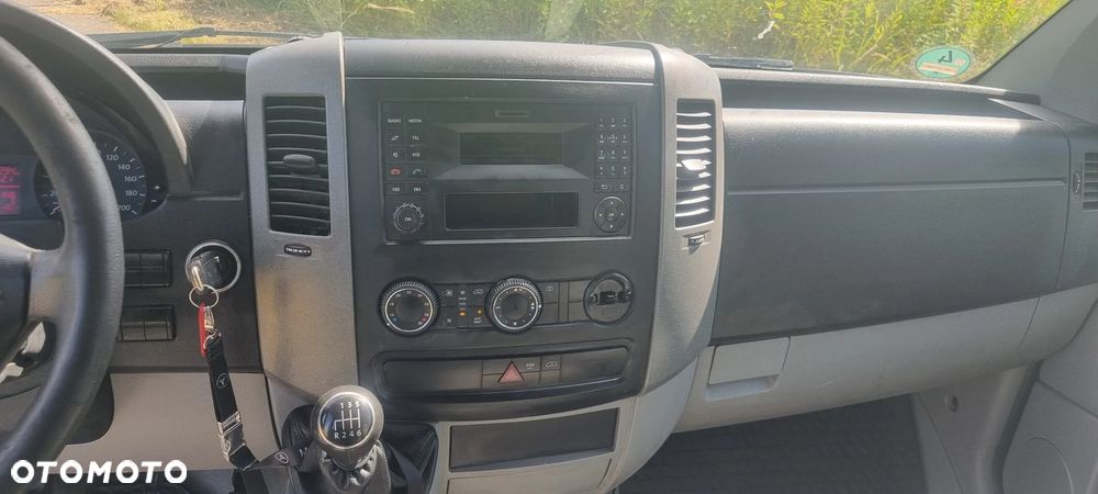 Volkswagen Crafter - 29