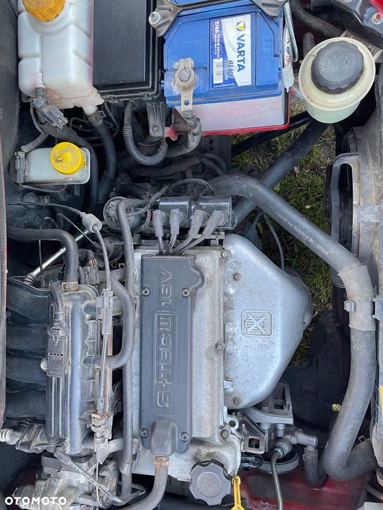 Chevrolet Aveo 1.2 16V Base - 5