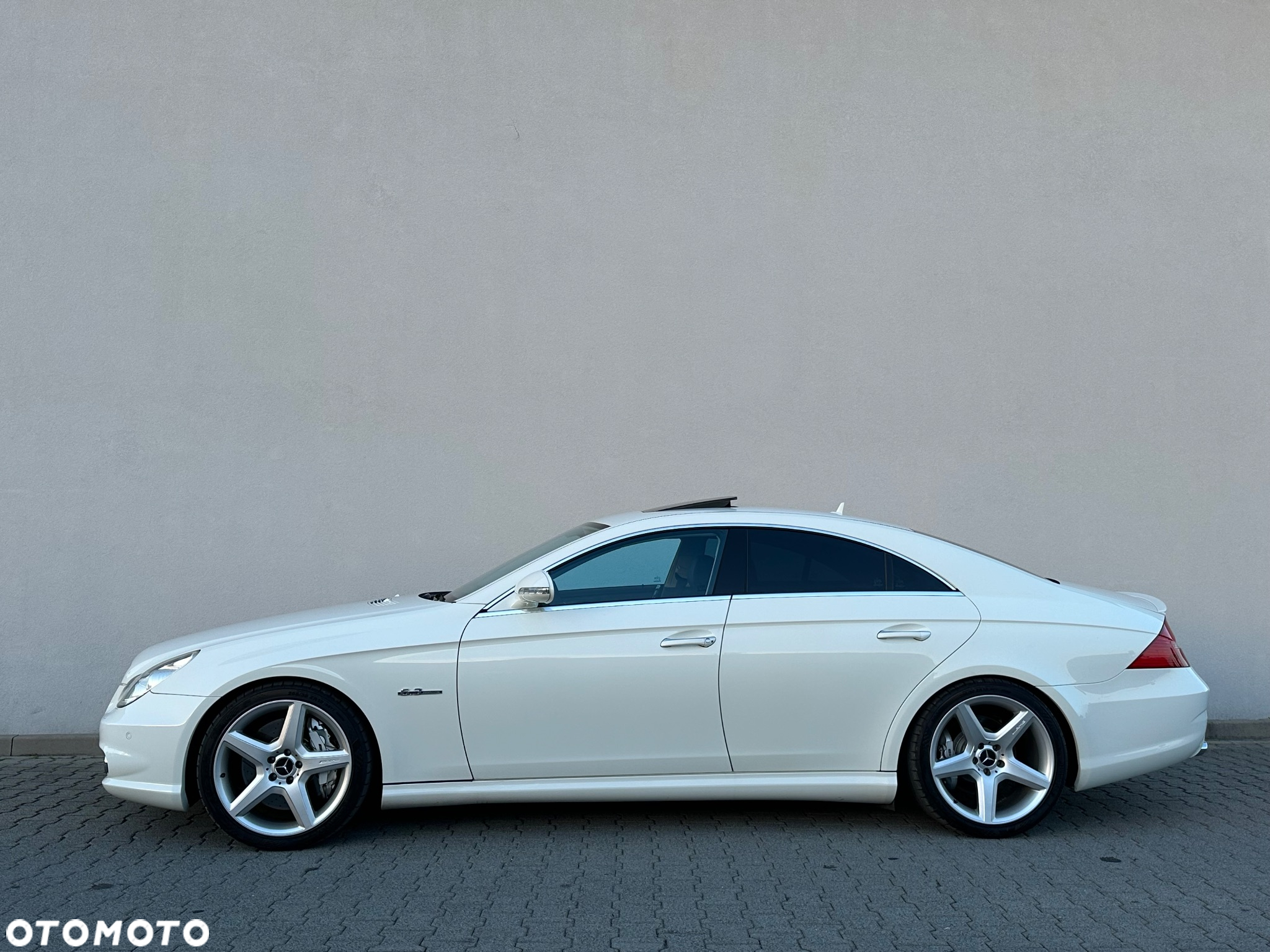Mercedes-Benz CLS 63 AMG 7G-TRONIC - 8