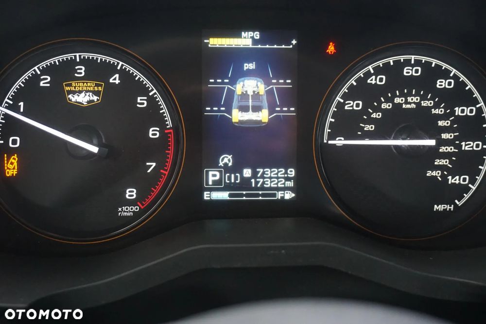 Subaru Forester 2.0i-L Platinum Black Edition EyeSight Lineartronic - 24
