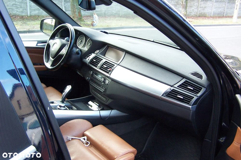 BMW X5 xDrive30d - 11